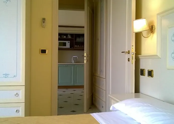 Record 4* Ρίμινι