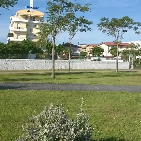 雷克德住宿酒店 公寓式酒店 里米尼