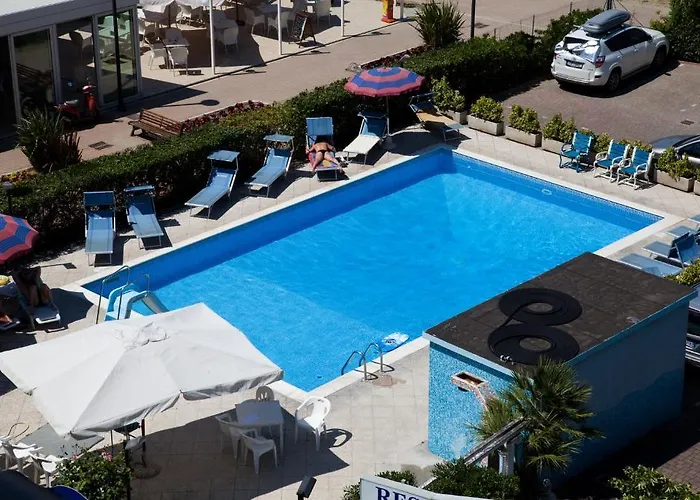 雷克德住宿酒店 4*