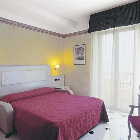 Aparthotel Record