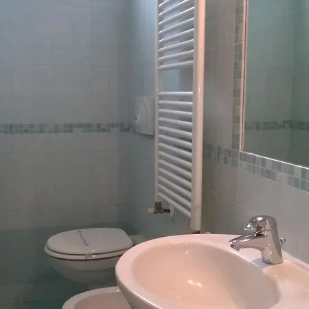 Record Aparthotel