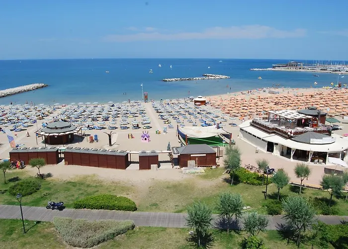 Apartmanhotel Record 4*