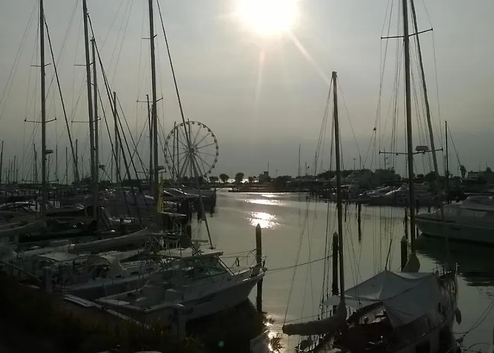 Record Apartmanhotel